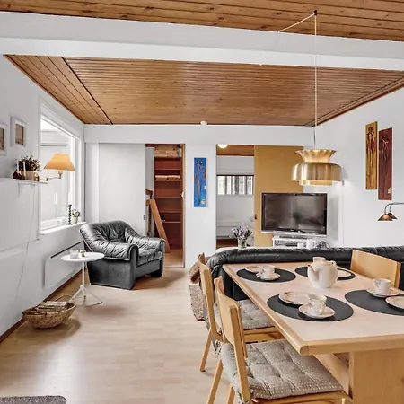 In Апартаменты *