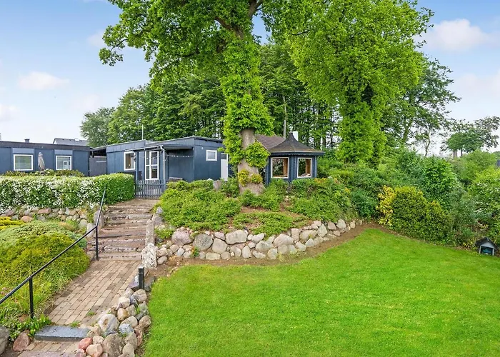 Апартаменты In *